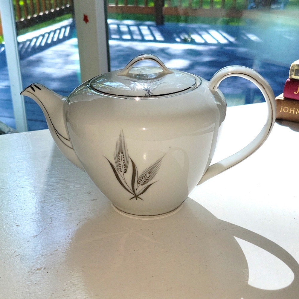 TEAPOT BY MIKASA ,PATTERN IS CALLED  SENTINAL